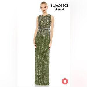 Sleeveless embellished sheath gone